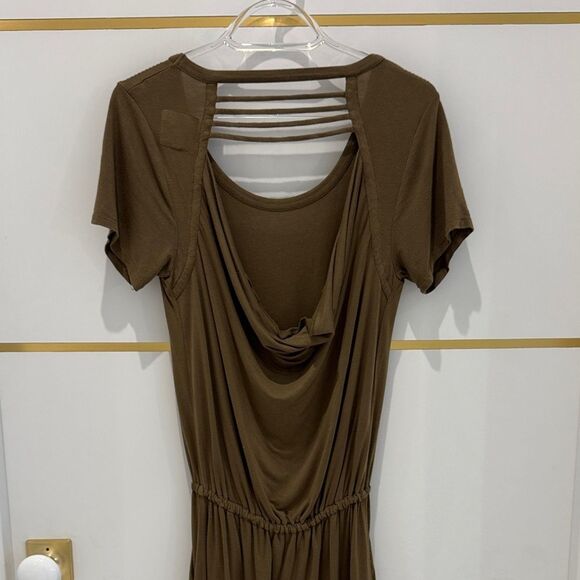 Chaser Brown Short Sleeve Midi Dress - Picture 3 of 10